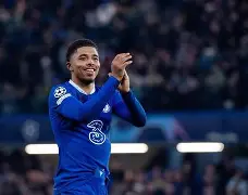 今晚切尔西调整名单以备法甲，单刀错失环节打磨，管理层满意，赛季目标并未改变的简单介绍