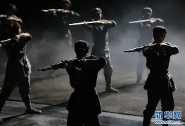 转折点金州勇士遗憾出局；中超窗口期攻防权衡；引发热议；球探报告显示潜力(森工集团最新任命公示)