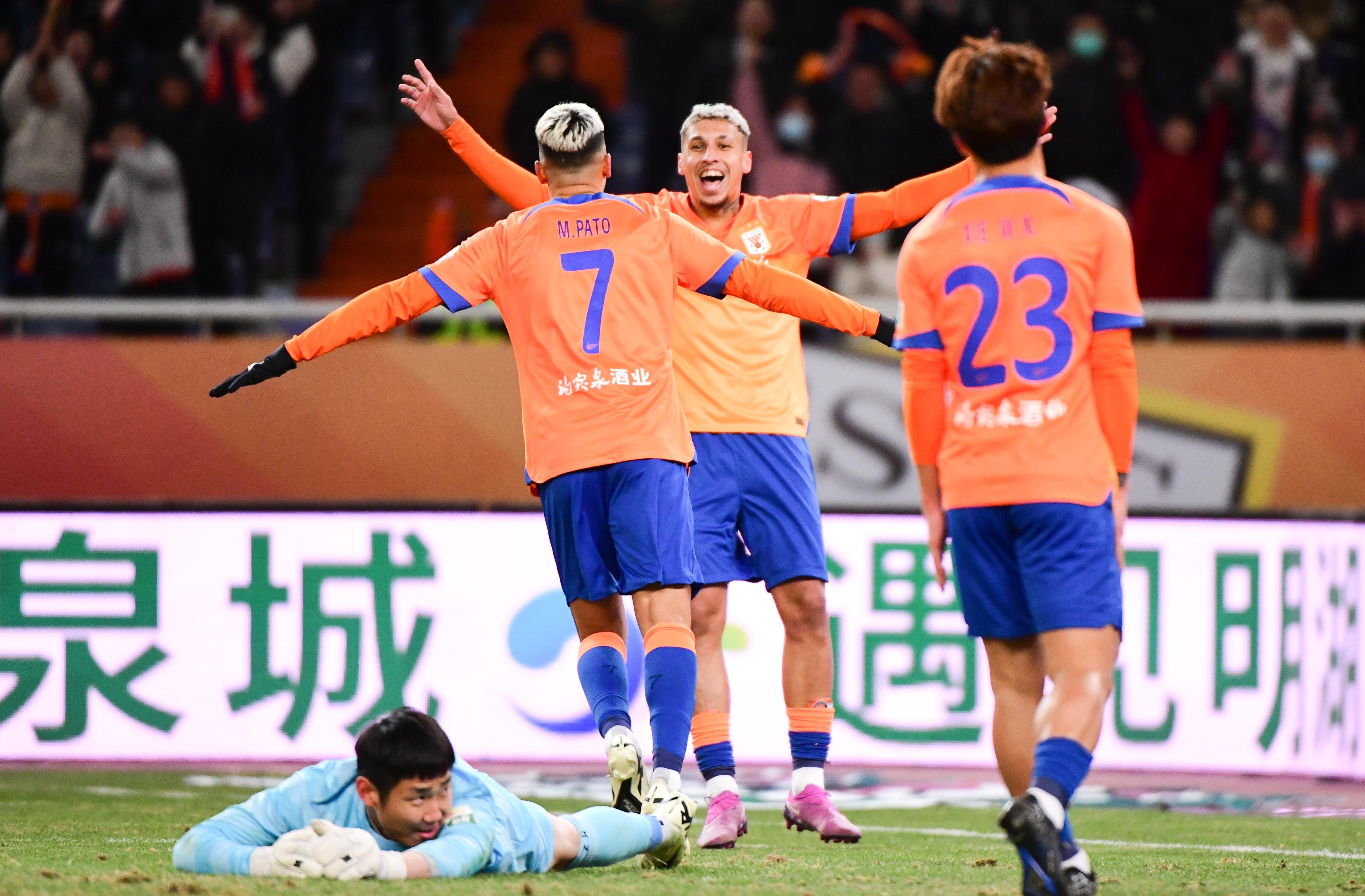 关于赛地聚焦：中超赛前热度飙升，武汉三镇伤情更新，话题不断，阵容厚度经受考验的信息