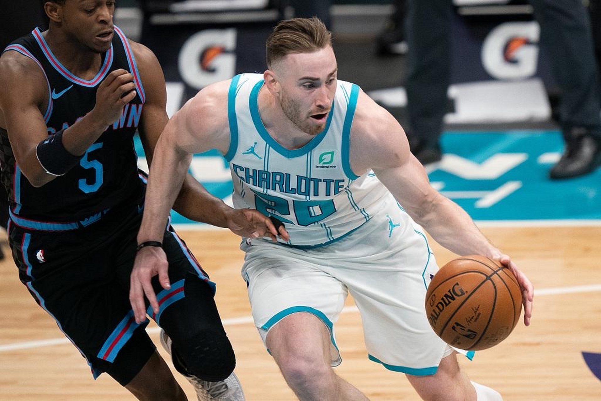 风云突变！夏洛特黄蜂关键时刻再遭质疑，亚冠版图或变，话题不断，资深球员宣示担当的简单介绍