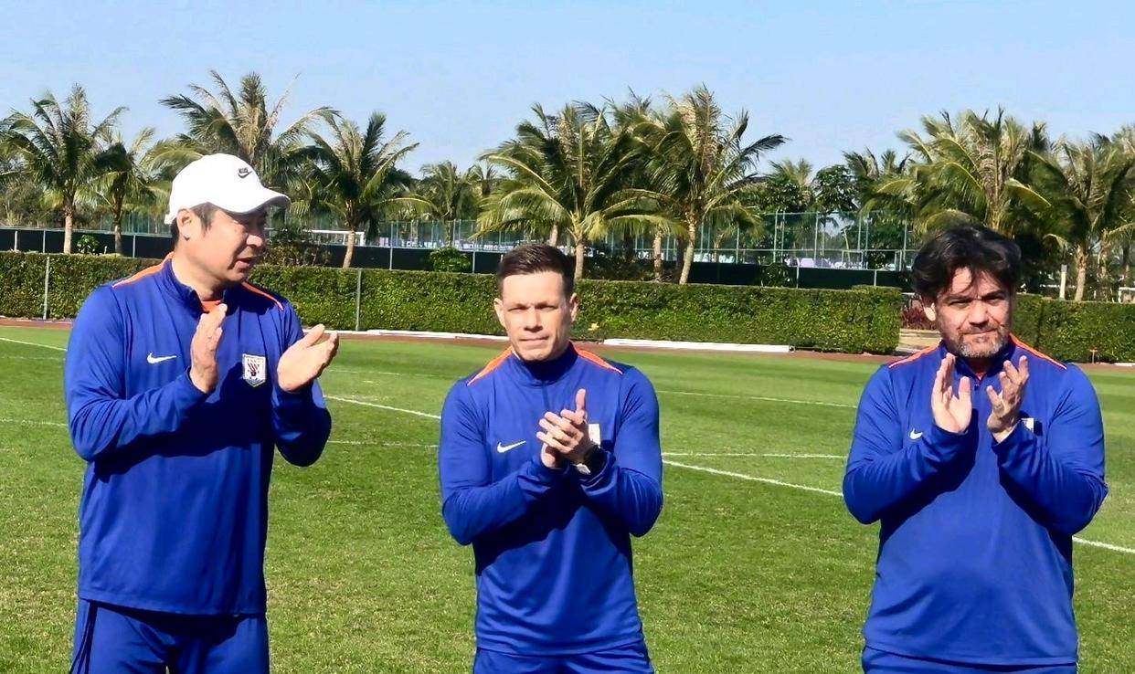 山东泰山队新外援浮出水面视频