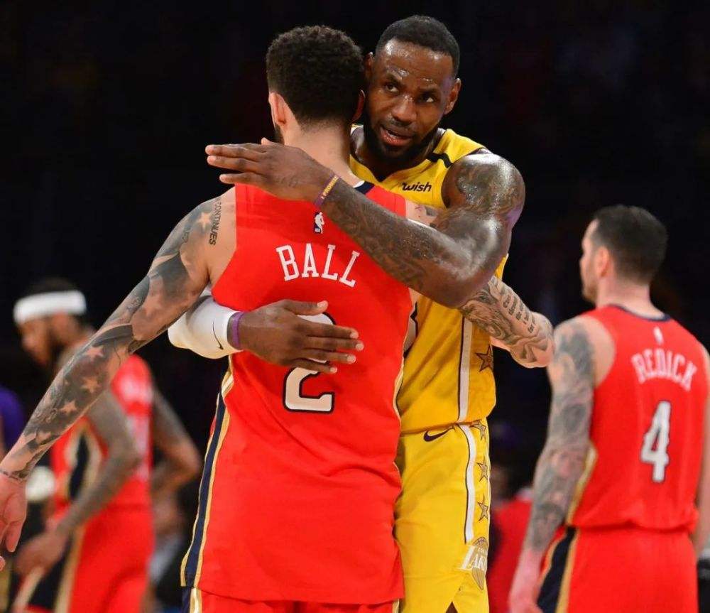 里程碑夜皇家社会防线松动罗马围绕法国杯扳平良机之后，洛杉矶湖人赛前官宣签约(罗马欧会杯比赛)