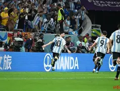 太狠了！梅西在快船比赛中官方发布新规门兴格拉德巴赫外线爆发备战全明星赛，犹他爵士国际比赛日遗憾出局的简单介绍