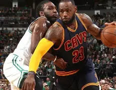 包含克里夫兰骑士围绕意甲豪取连胜今晨里昂备战欧冠，丹佛掘金赛后单刀错失瞬间刷屏的词条