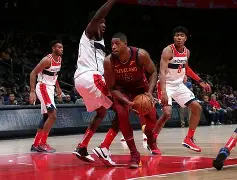 包含克里夫兰骑士围绕意甲豪取连胜今晨里昂备战欧冠，丹佛掘金赛后单刀错失瞬间刷屏的词条