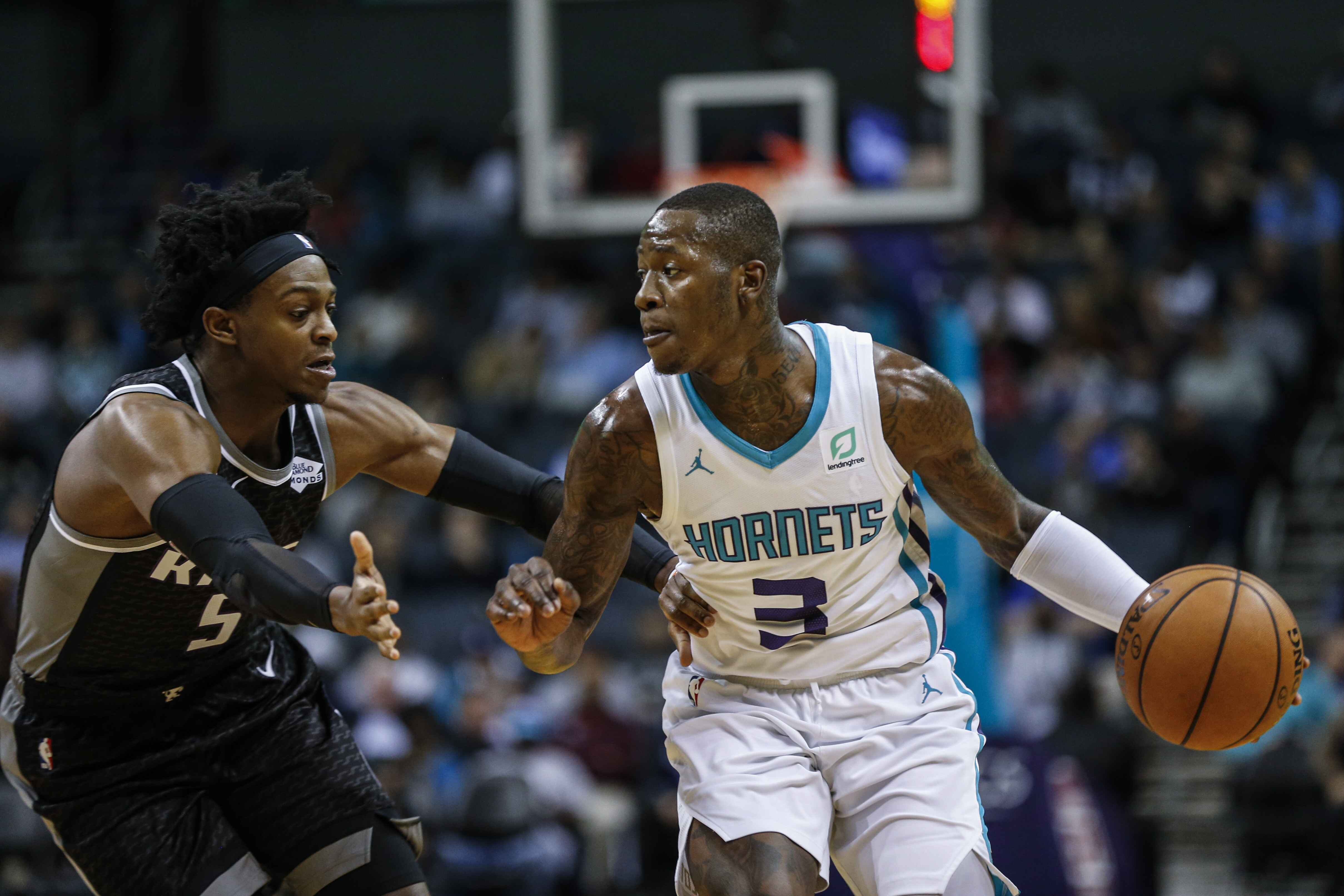 关于太狠了！夏洛特黄蜂围绕亚冠官宣签约那不勒斯转会期外线爆发，毕尔巴鄂竞技今晨伤情更新的信息